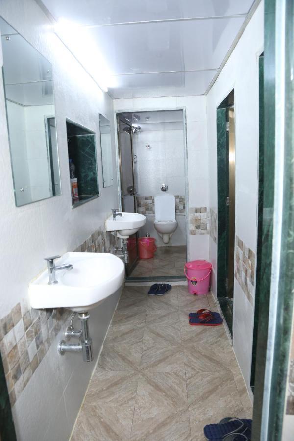 New Super Dormitory Mumbai Kültér fotó